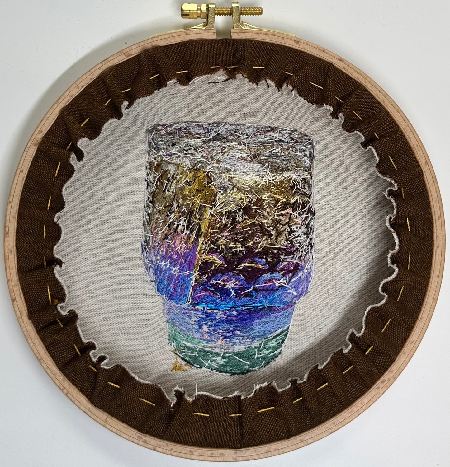 Fish glass with bubbles